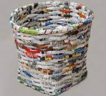 poubellejournaux recyclé.jpg